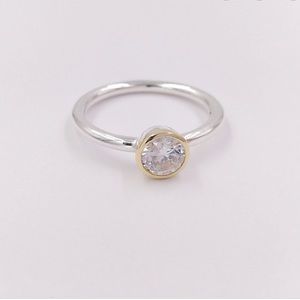 petite circle ring